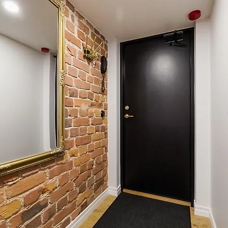 Apartman Loft Black And Red Tallinn