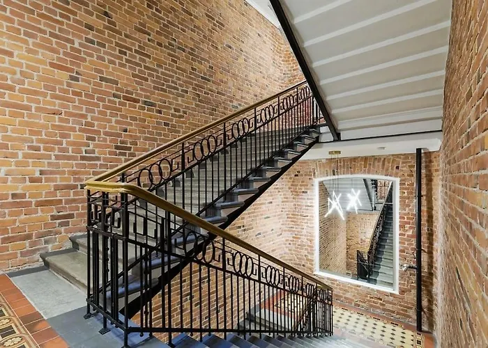 Loft Black And Red Apartment *